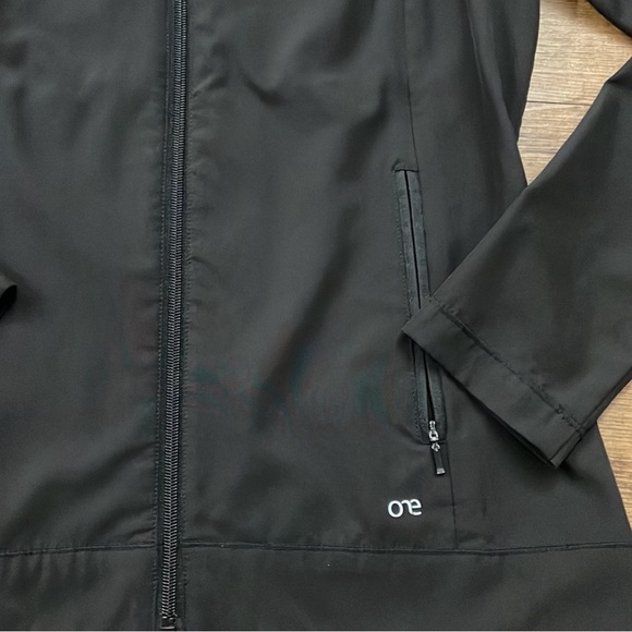 BARCO ONE zipper front scrub jacket - Picture 3 of 3